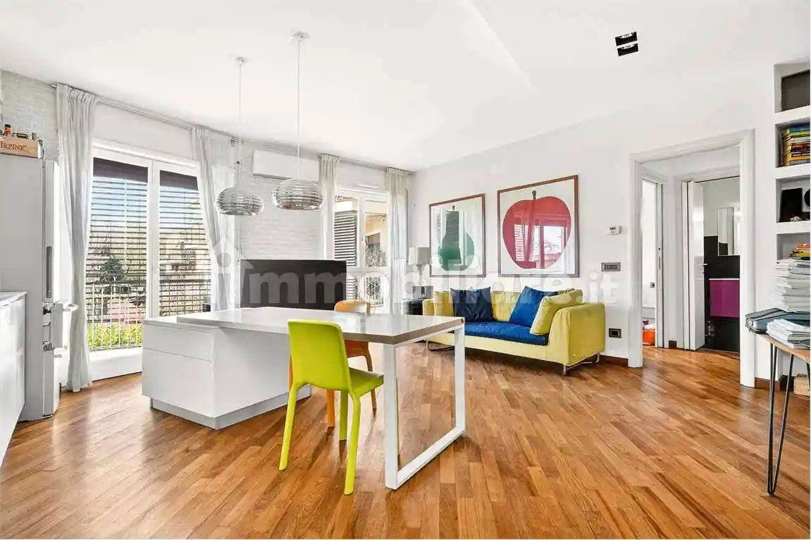 Appartamento in affitto a Rho