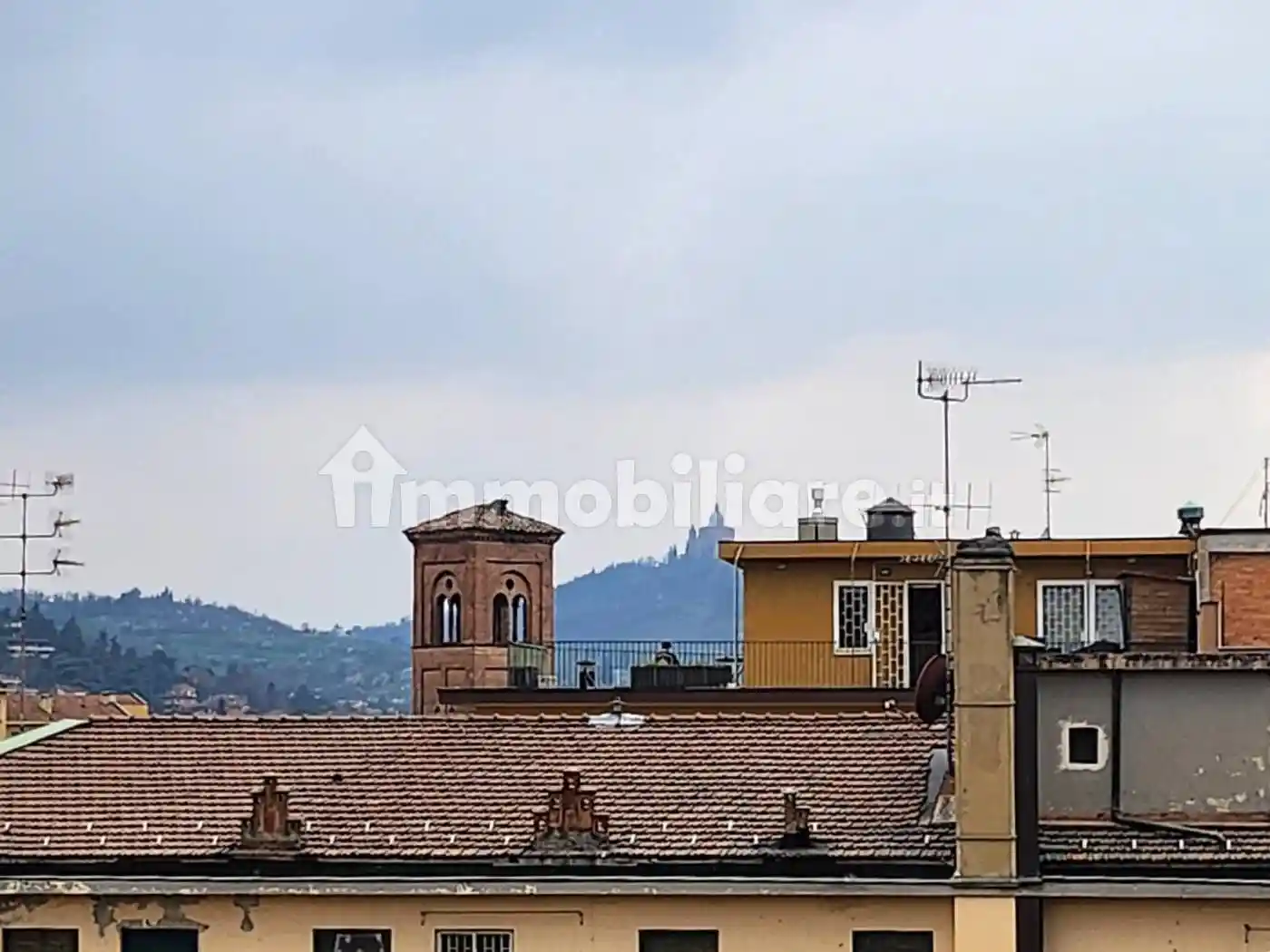 Appartamento in vendita a Bologna