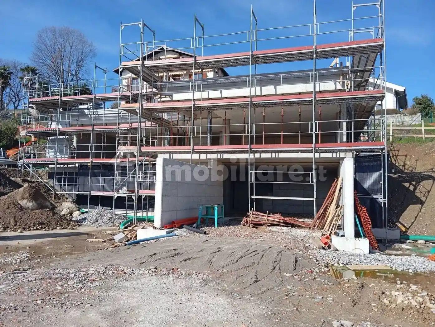 Villa in vendita a Casnate con Bernate