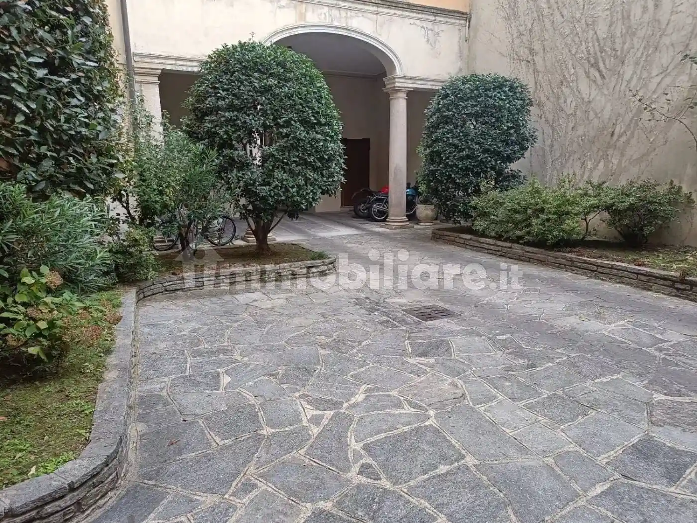 Appartamento in vendita a Como