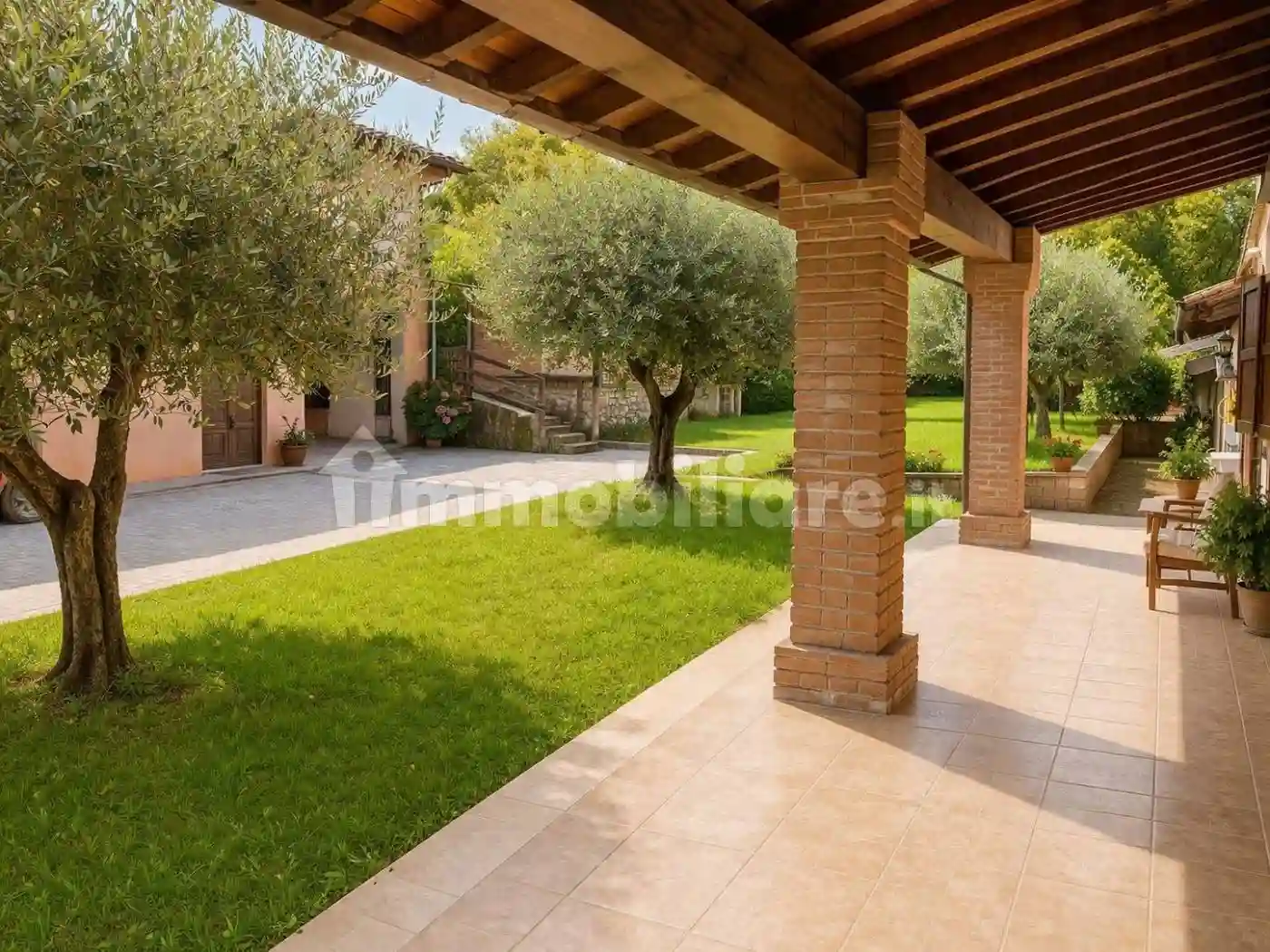 Villetta a schiera - foto 2