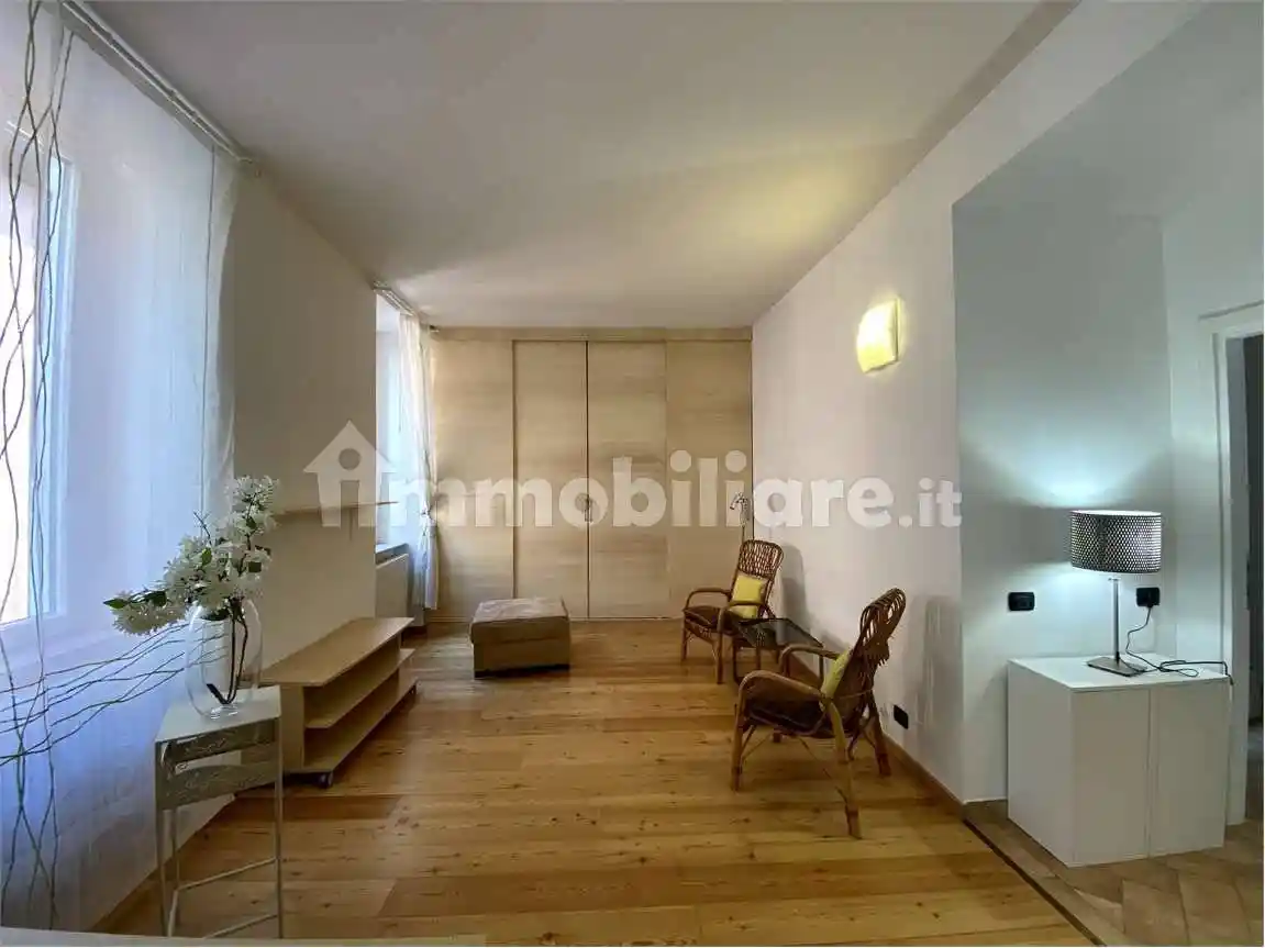 Appartamento in affitto a Como