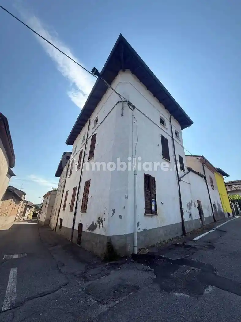 Rustico - Casale in vendita a Retorbido