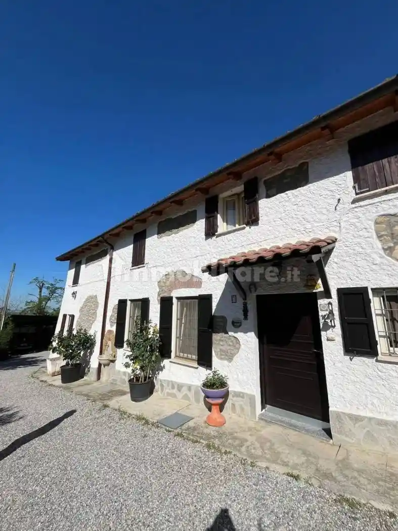 Rustico - Casale in vendita a Godiasco Salice Terme