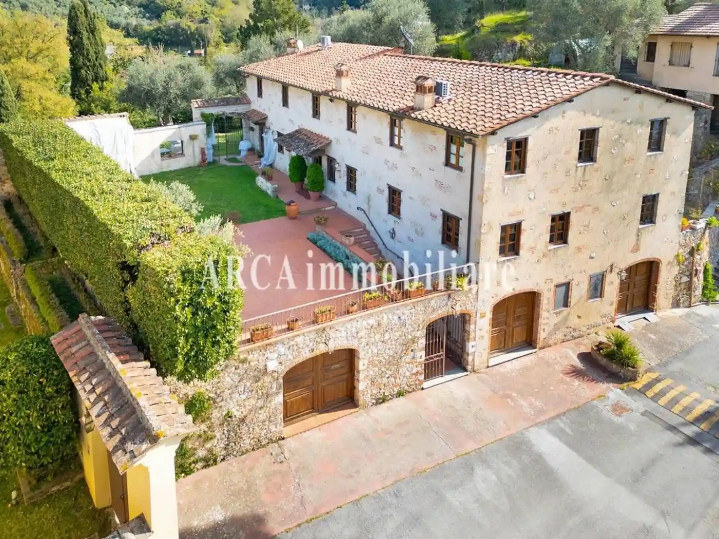 Palazzo - Edificio in vendita a Pietrasanta