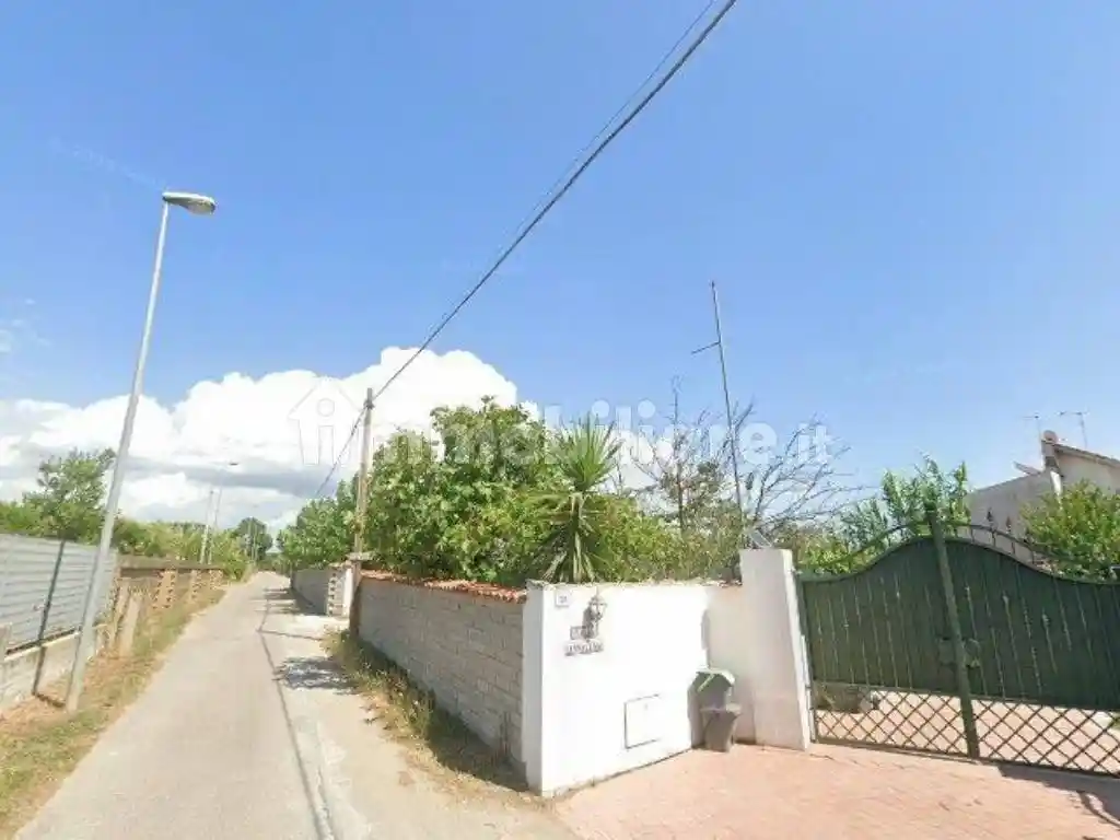 Villa in vendita a Nettuno