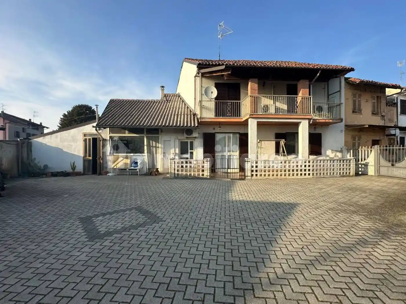 Villa in vendita a Motta de' Conti