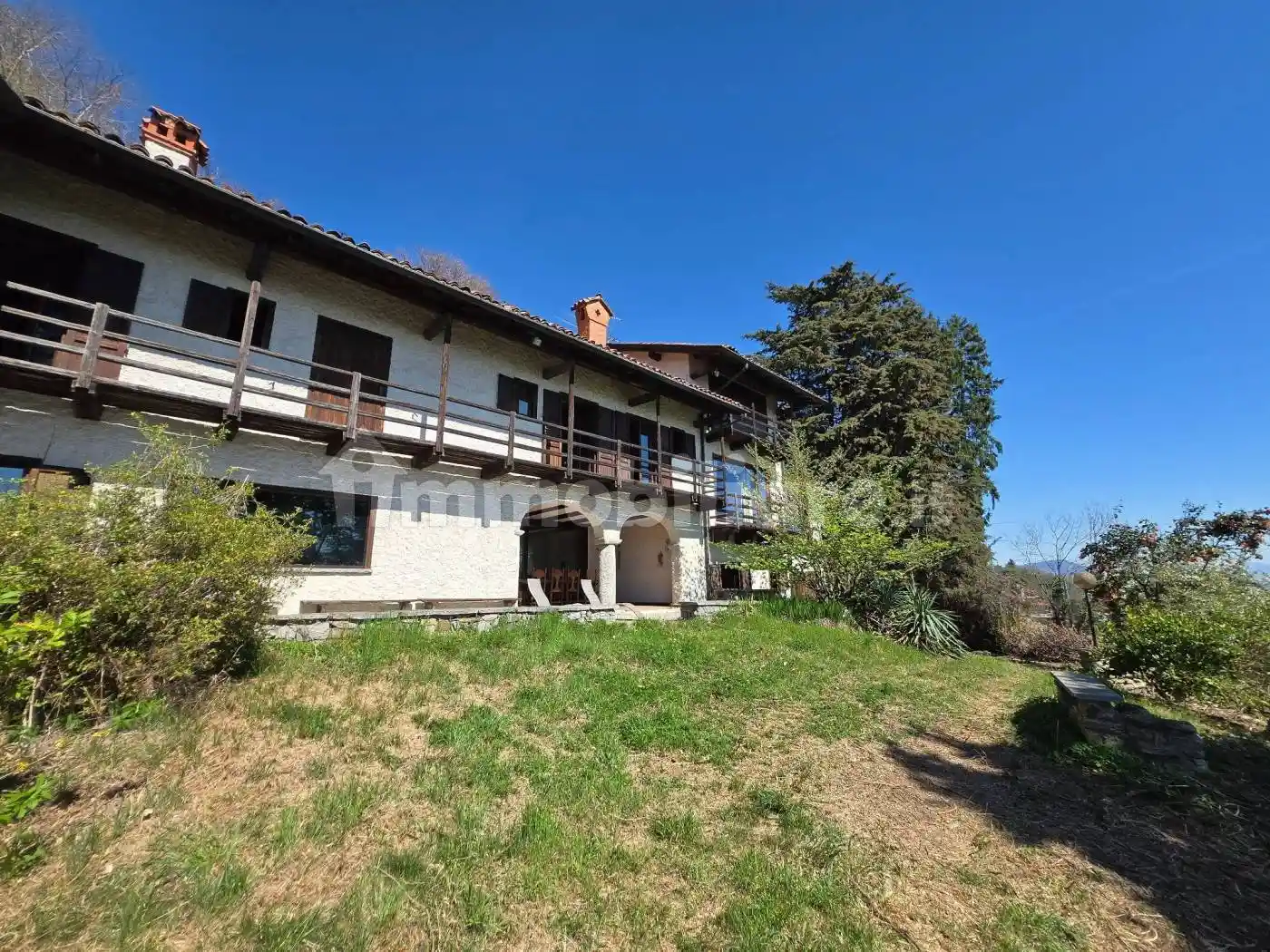 Rustico - Casale in vendita a Nebbiuno