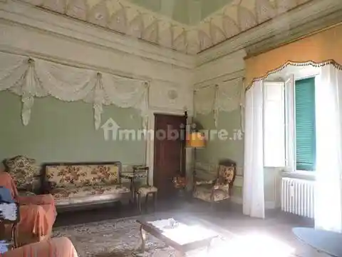 Appartamento in vendita a Pomarance