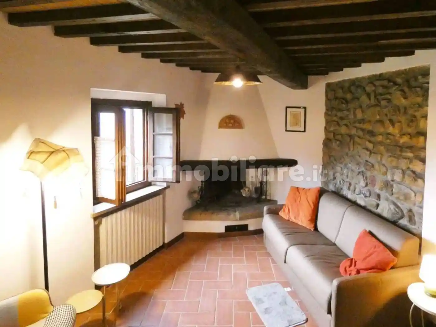 Appartamento in vendita a Lajatico