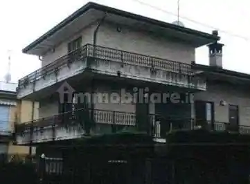 Appartamento in vendita a Lentate sul Seveso