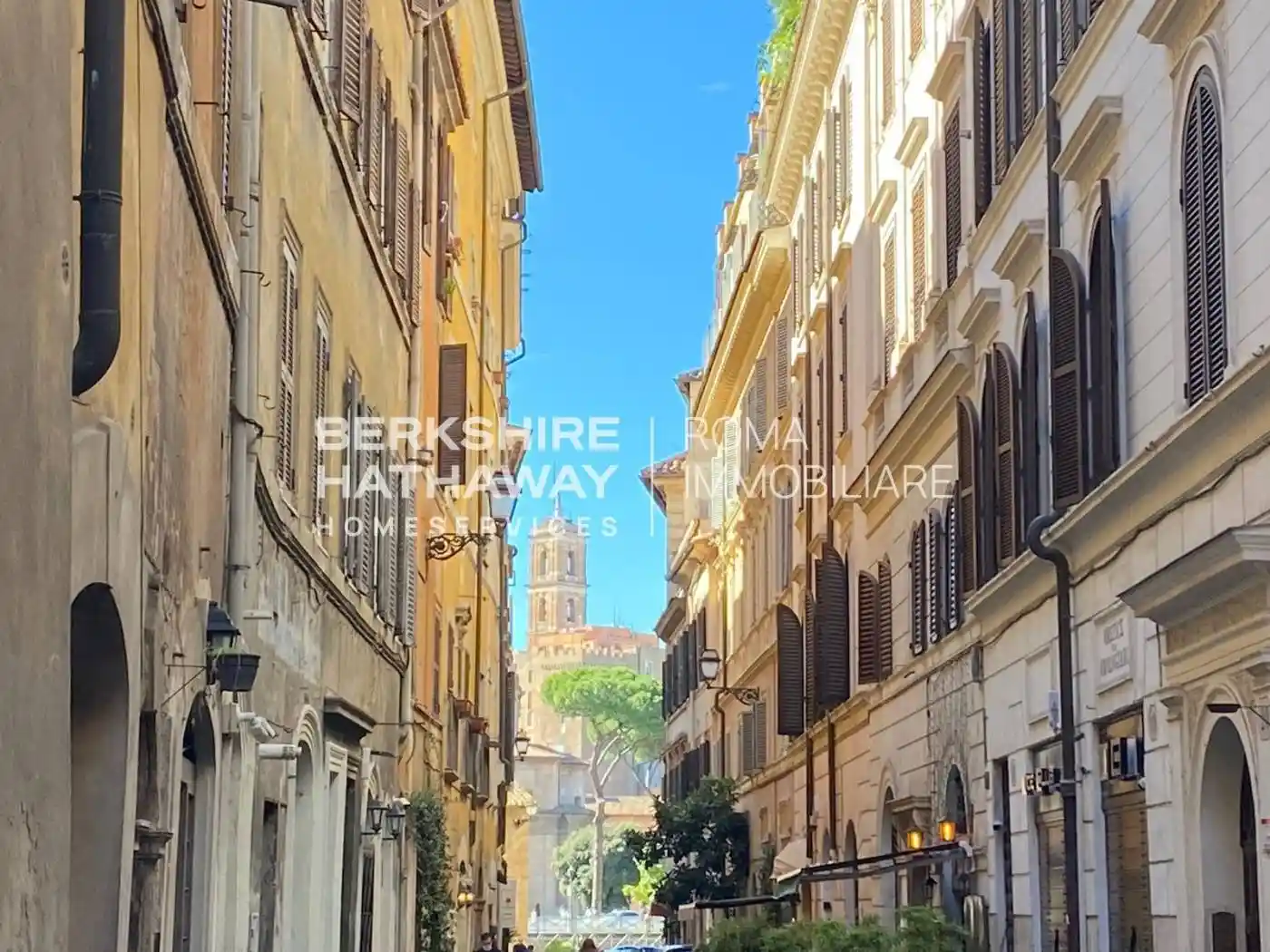 Palazzo - Edificio in vendita a Roma