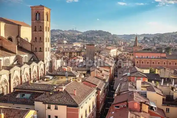 Appartamento in vendita a Bologna