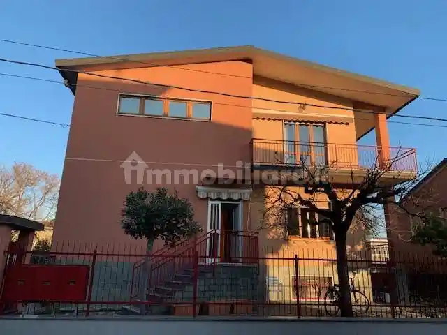 Villa in vendita a Senago