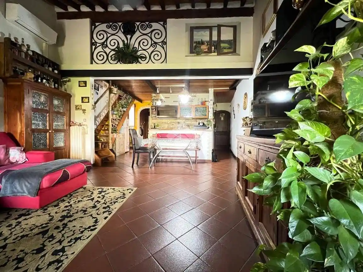 Appartamento in vendita a Firenze