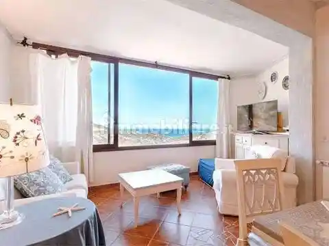Appartamento in vendita a Arzachena