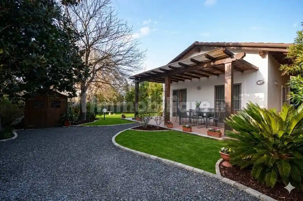 Villa in affitto a Pietrasanta