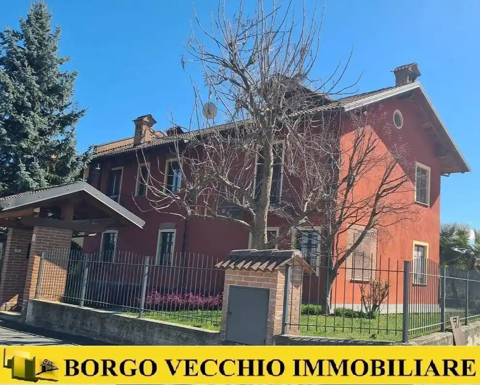 Villa in vendita a Cuneo