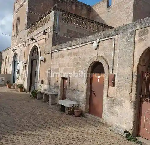 Rustico - Casale in vendita a Gravina in Puglia
