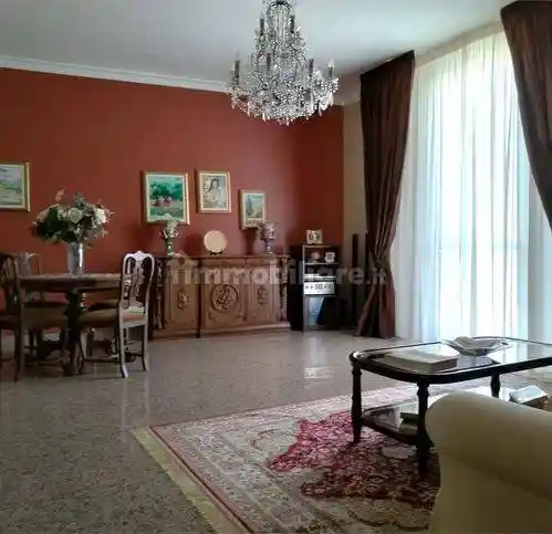 Appartamento in vendita a Gravina in Puglia