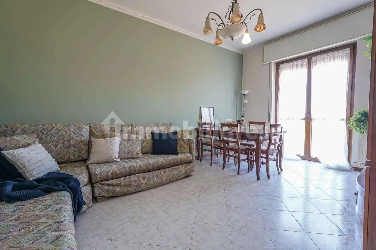 Appartamento in vendita a Bonate Sotto