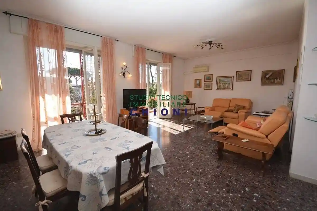 Appartamento in vendita a Massa