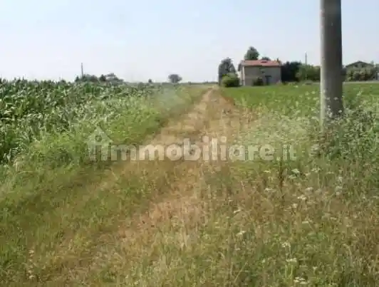 Casa indipendente in vendita a Ferrara