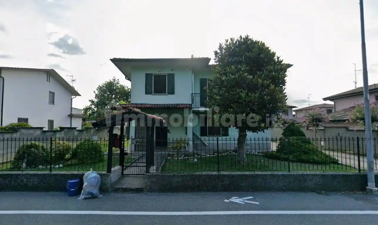 Villa in vendita a Ricengo