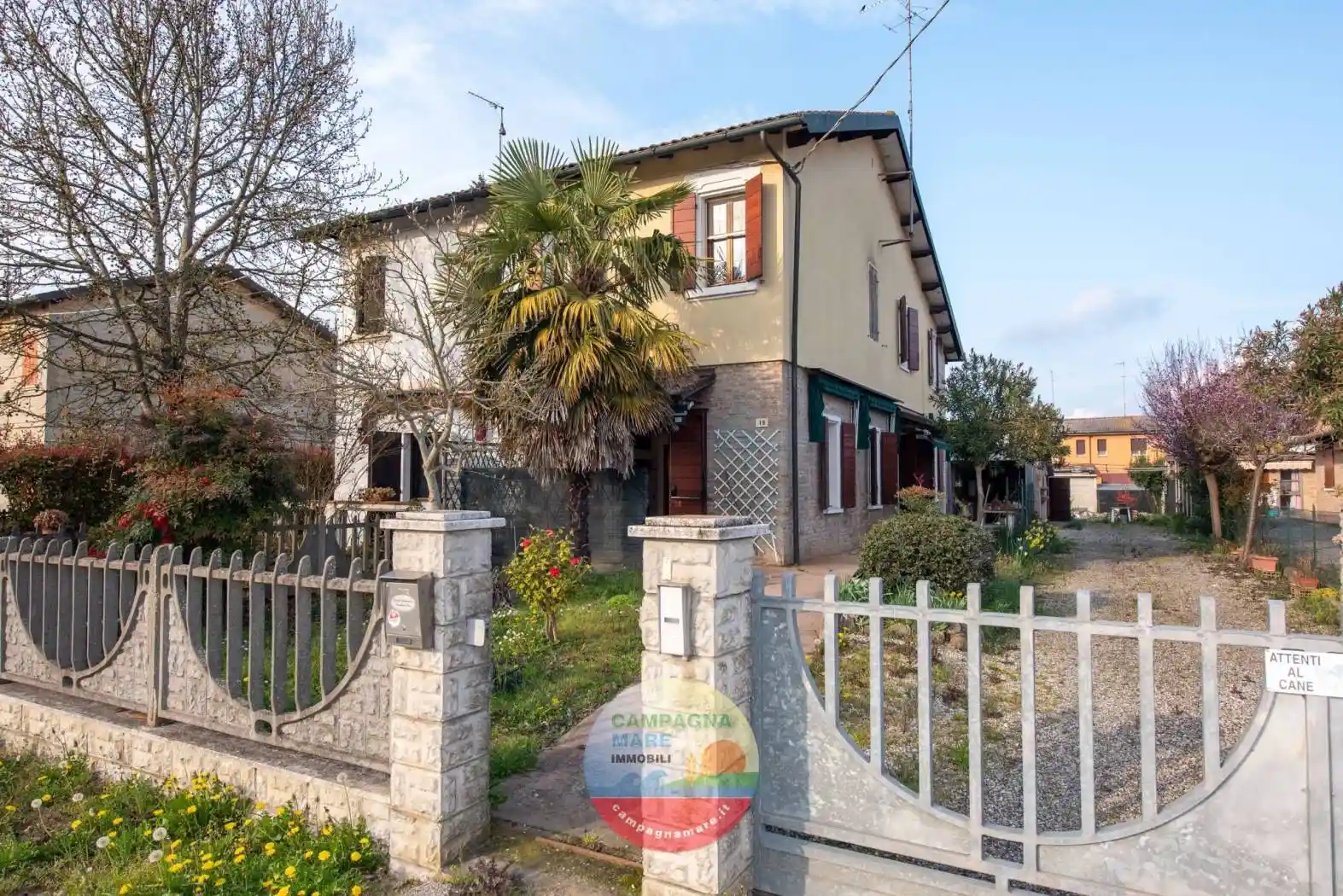 Villa in vendita a Jolanda di Savoia