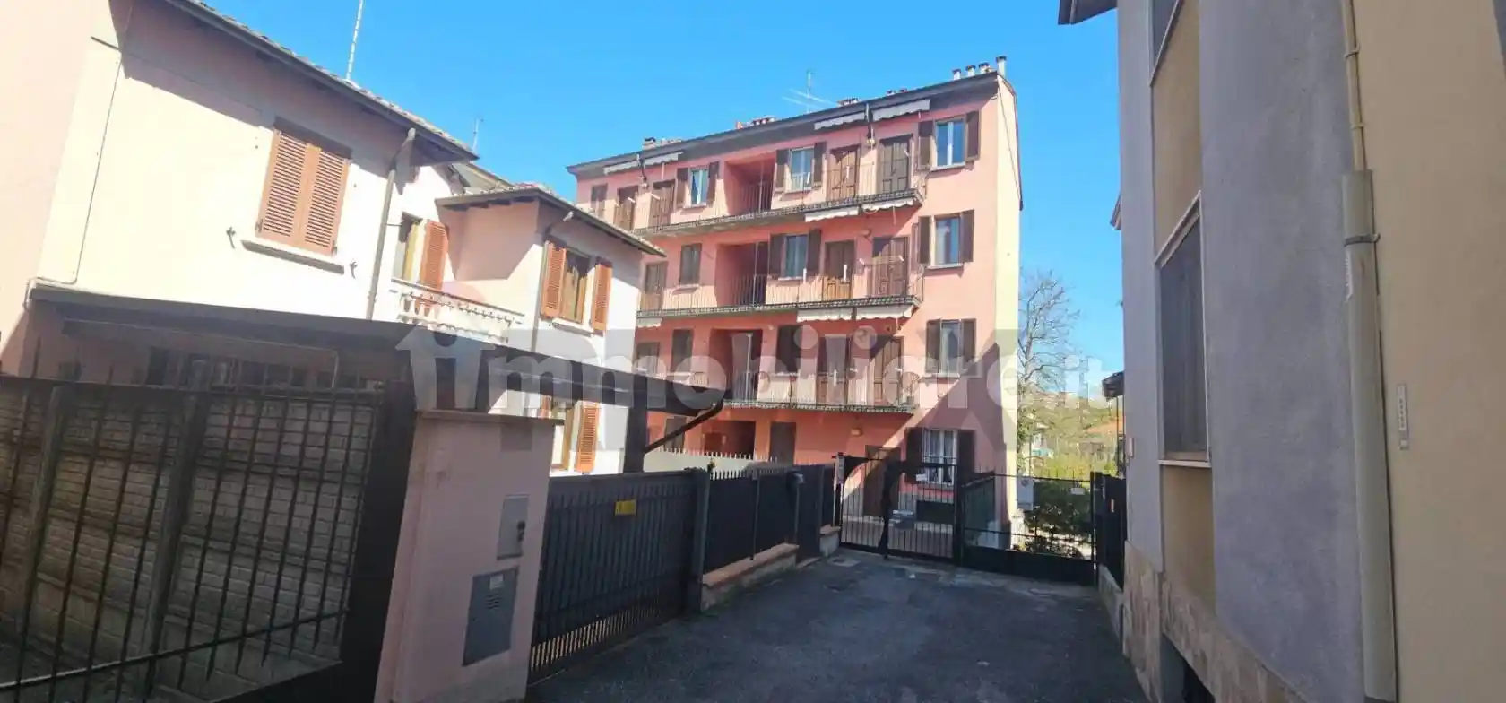 Appartamento in vendita a Pavia