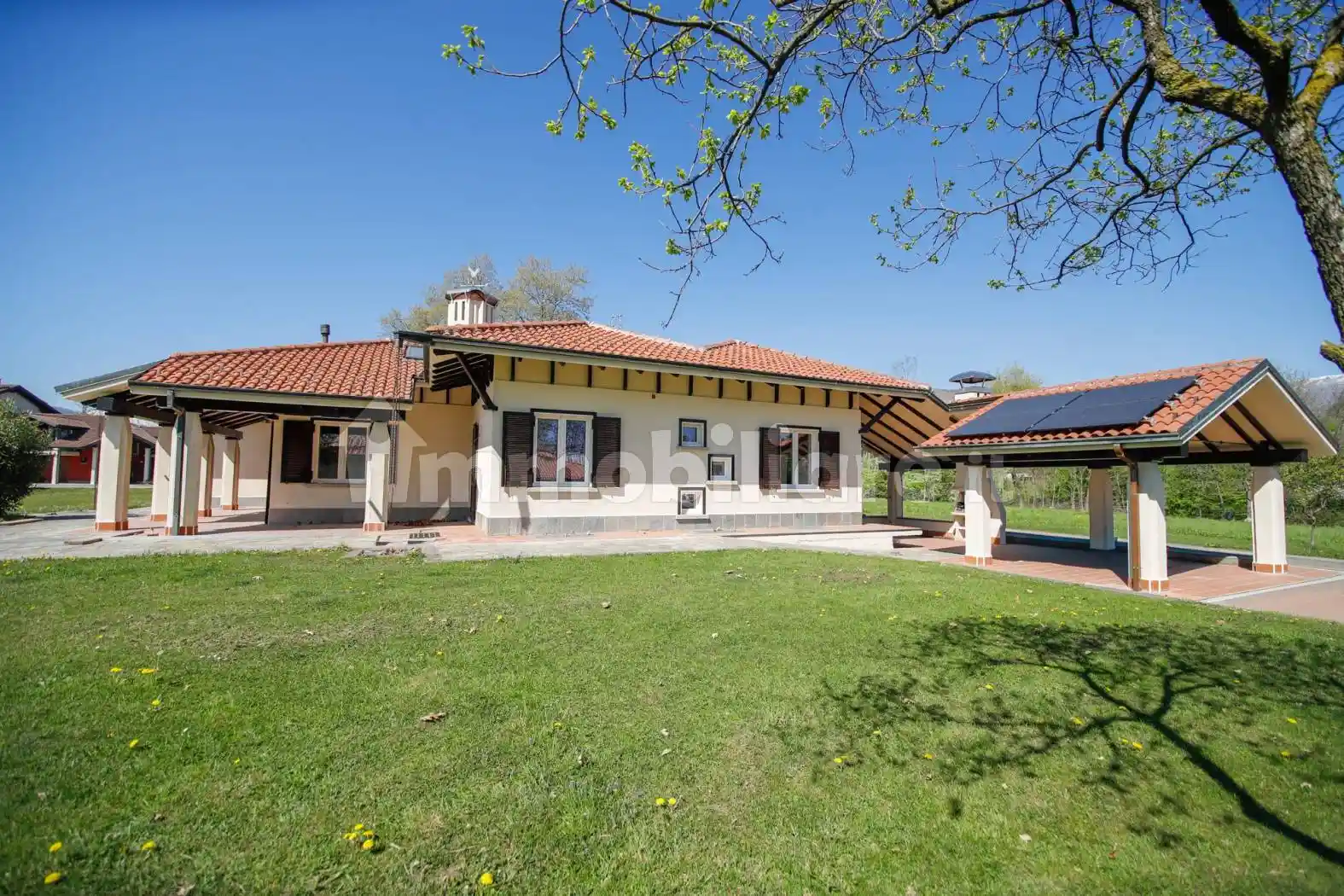 Villa in affitto a Mathi