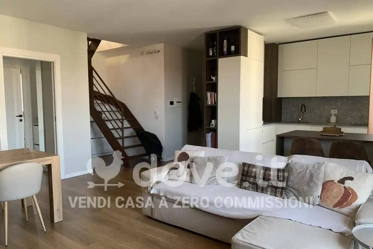 Appartamento in vendita a Desio