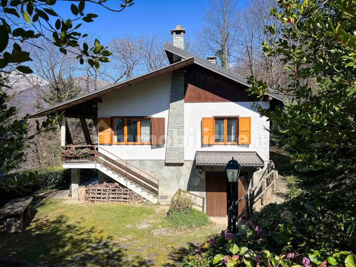 Villa in vendita a Angrogna