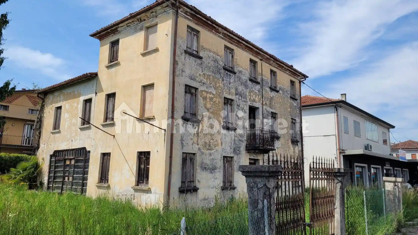 Casa indipendente in vendita a Rossano Veneto