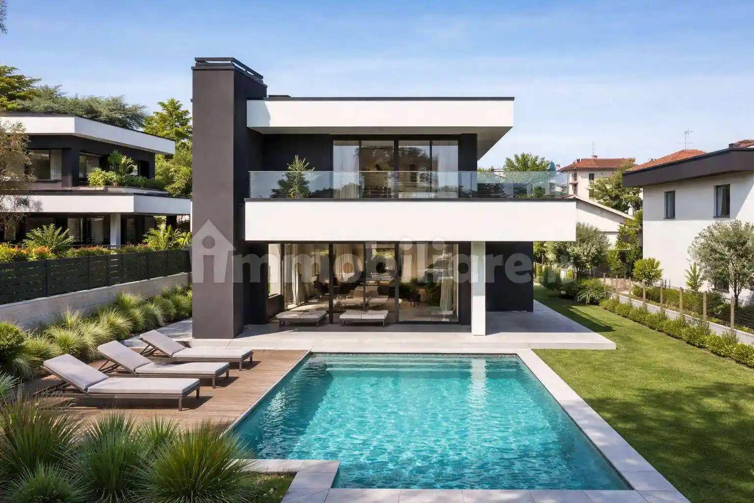 Villa in vendita a Desenzano del Garda