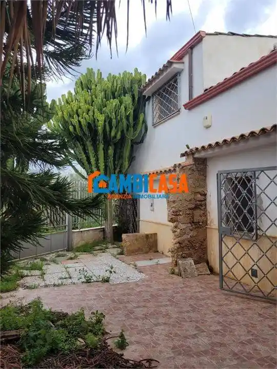 Appartamento in vendita a Palermo