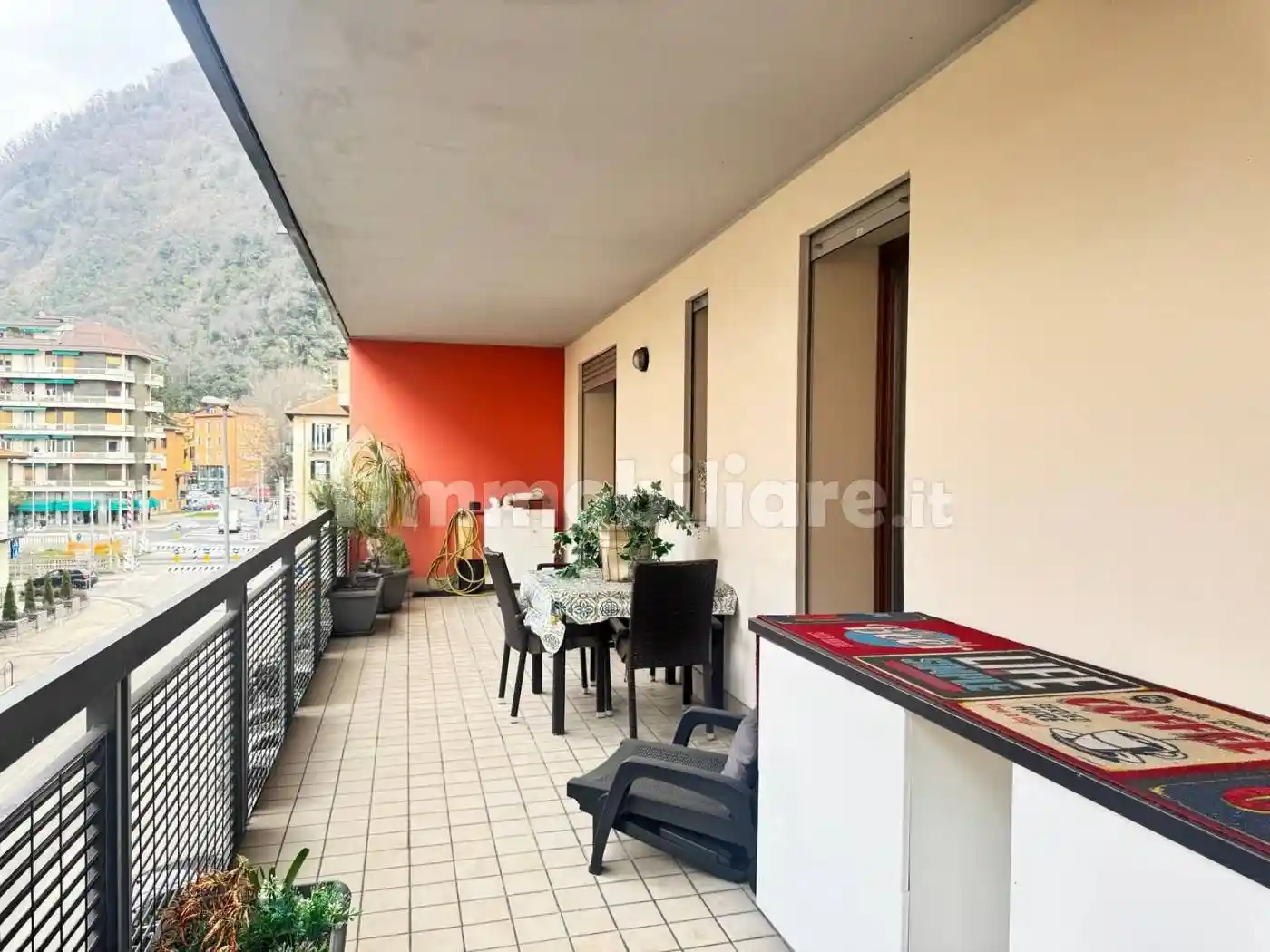 Appartamento in vendita a Laveno-Mombello