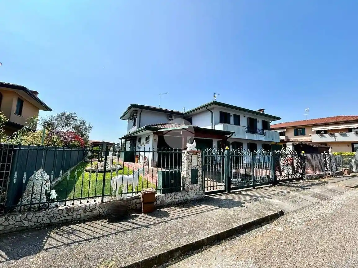 Rustico - Casale in vendita a Correzzola