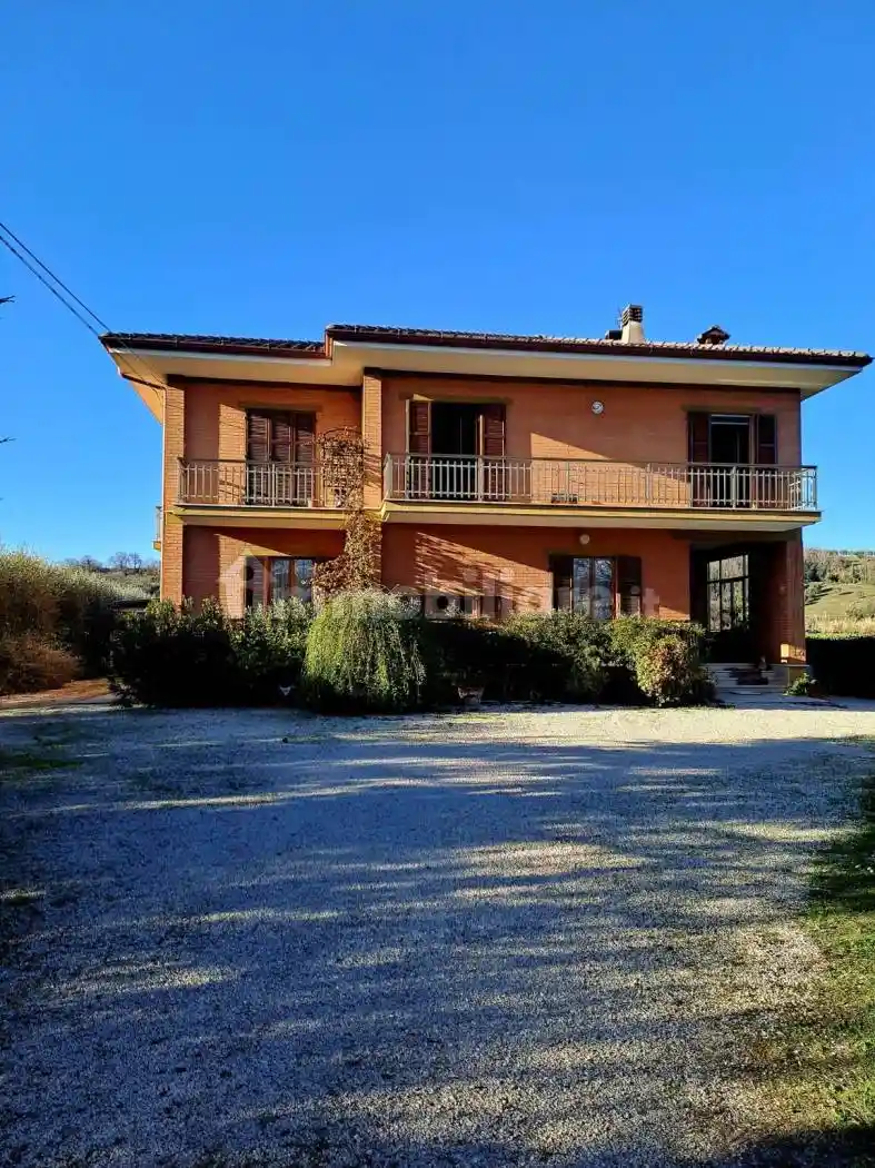 Villa in vendita a Montegiorgio