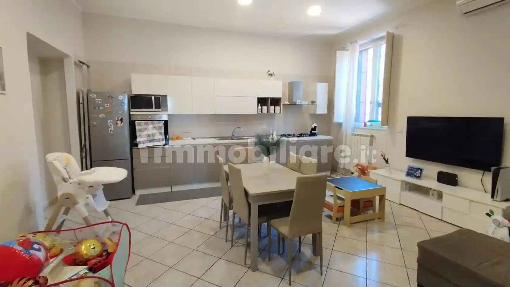 Appartamento in affitto a Napoli