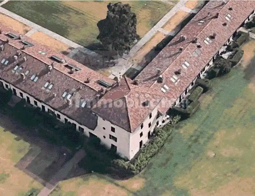 Villa in vendita a Pieve Emanuele