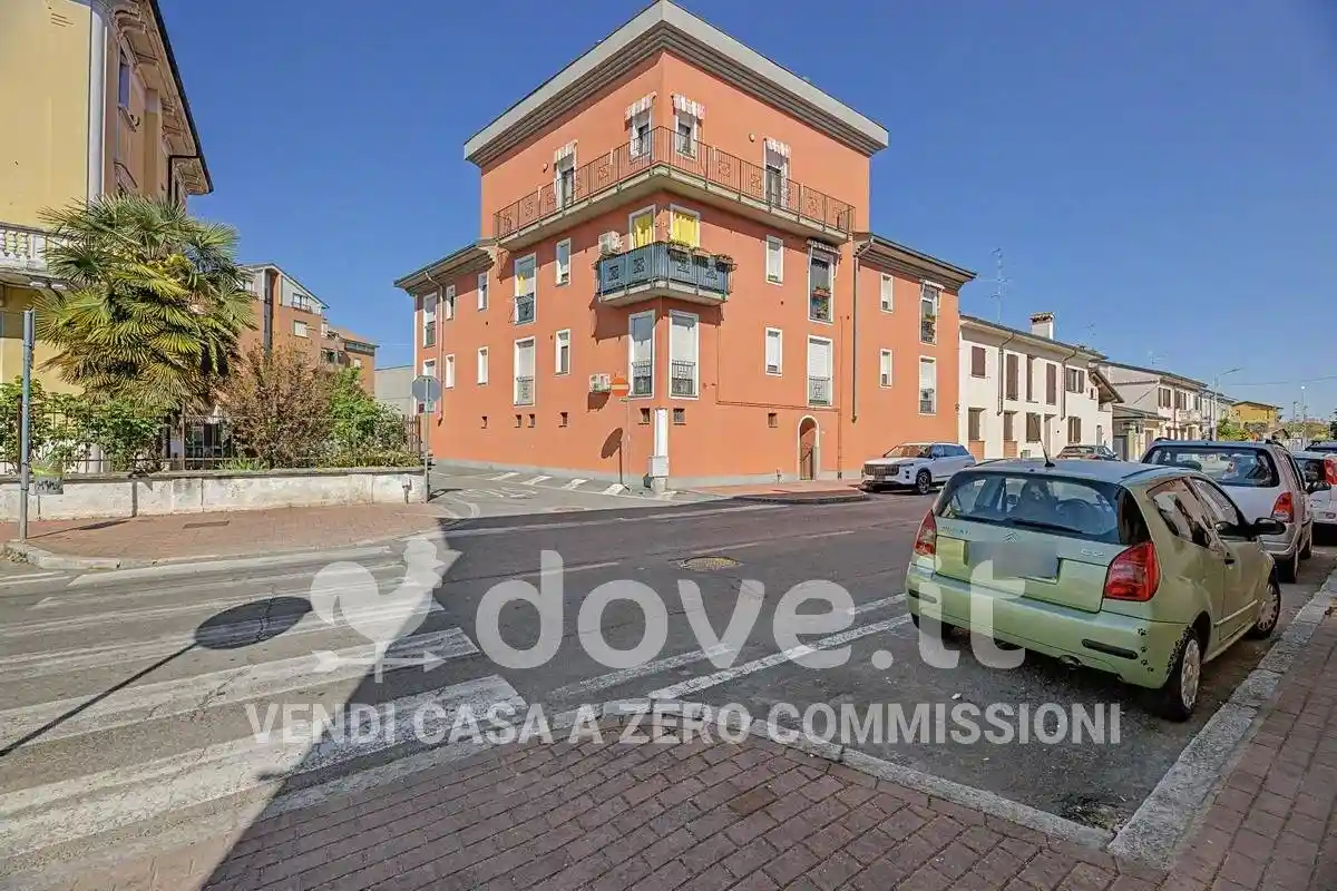 Appartamento in vendita a Trecate