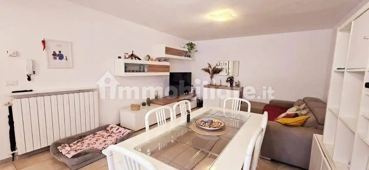 Appartamento in vendita a Carrara
