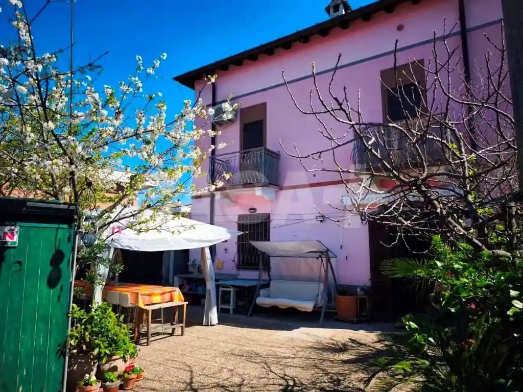 Appartamento in vendita a Varese