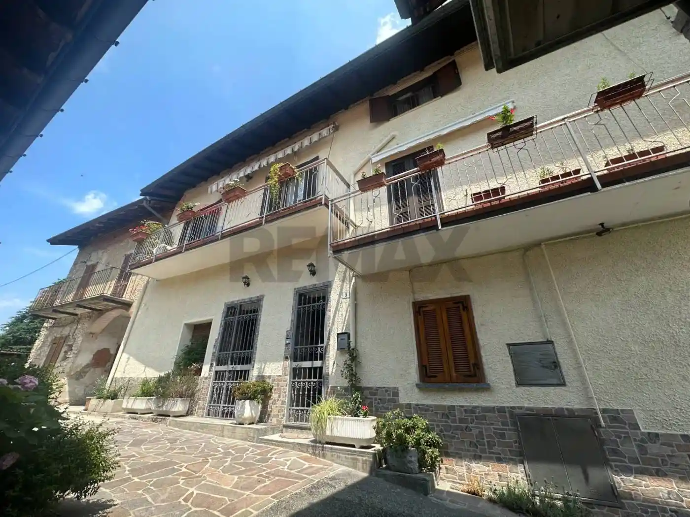 Appartamento in vendita a Besozzo