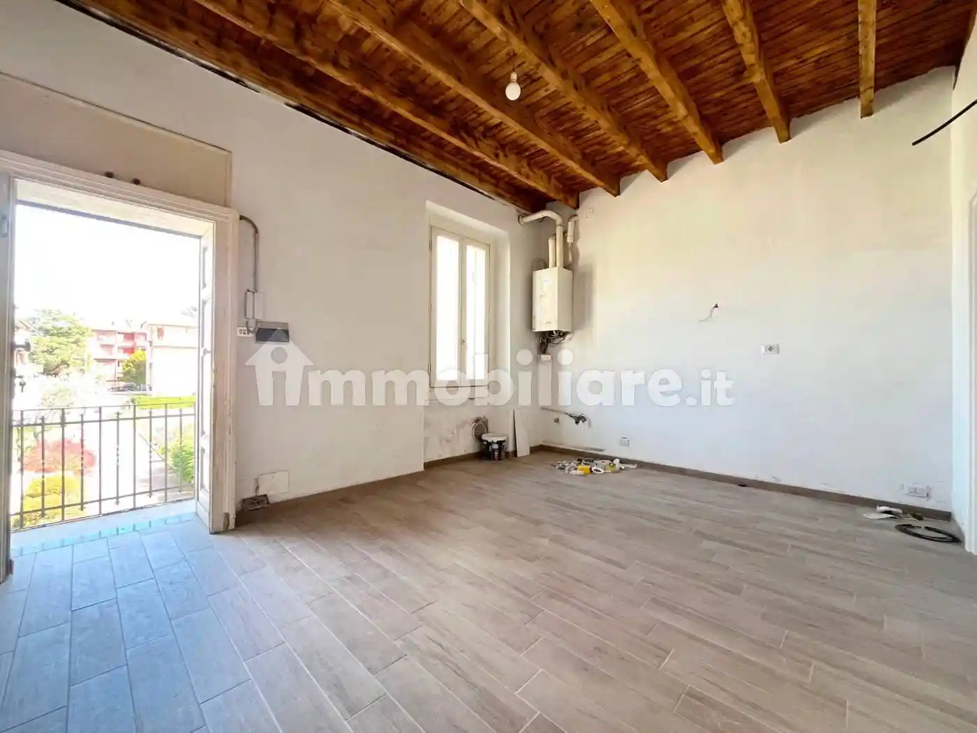 Appartamento in affitto a Villasanta