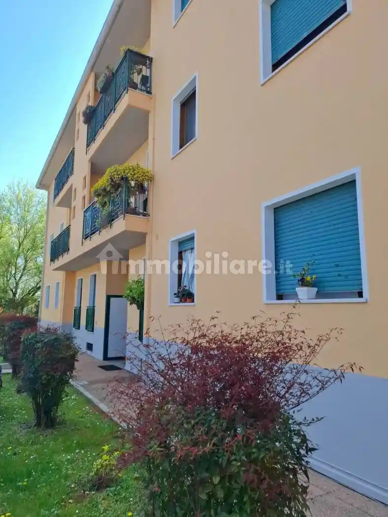 Appartamento in affitto a Cadoneghe
