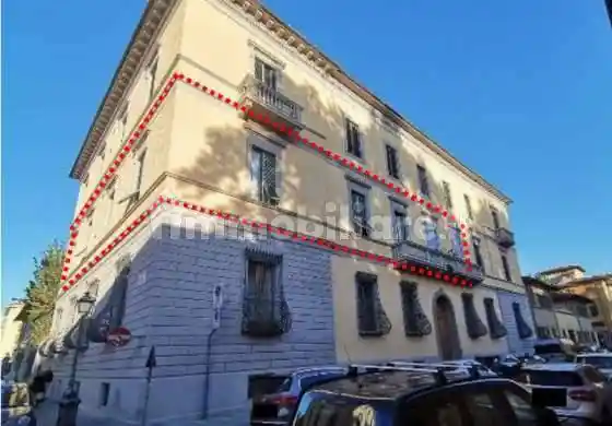 Appartamento in vendita a Firenze