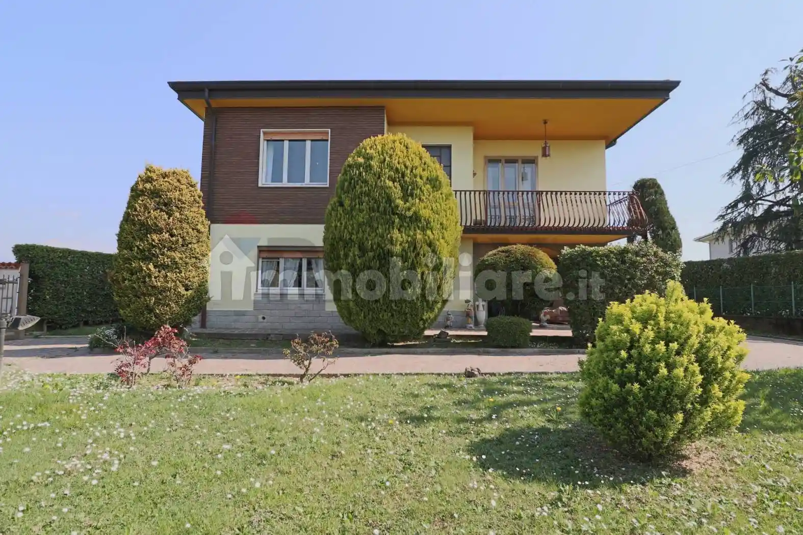 Casa indipendente in vendita a Brembate di Sopra