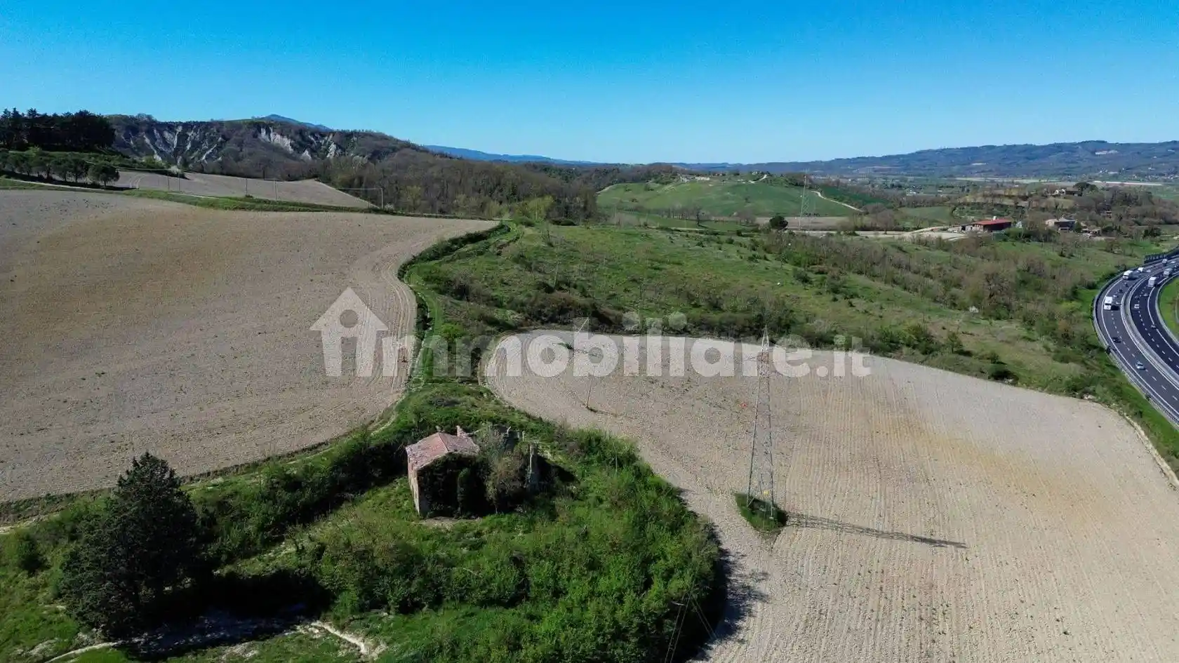 Rustico - Casale in vendita a Ficulle